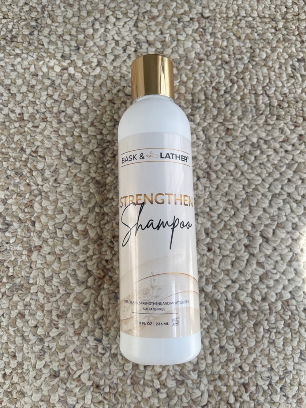 Strengthen Shampoo — White & Gold